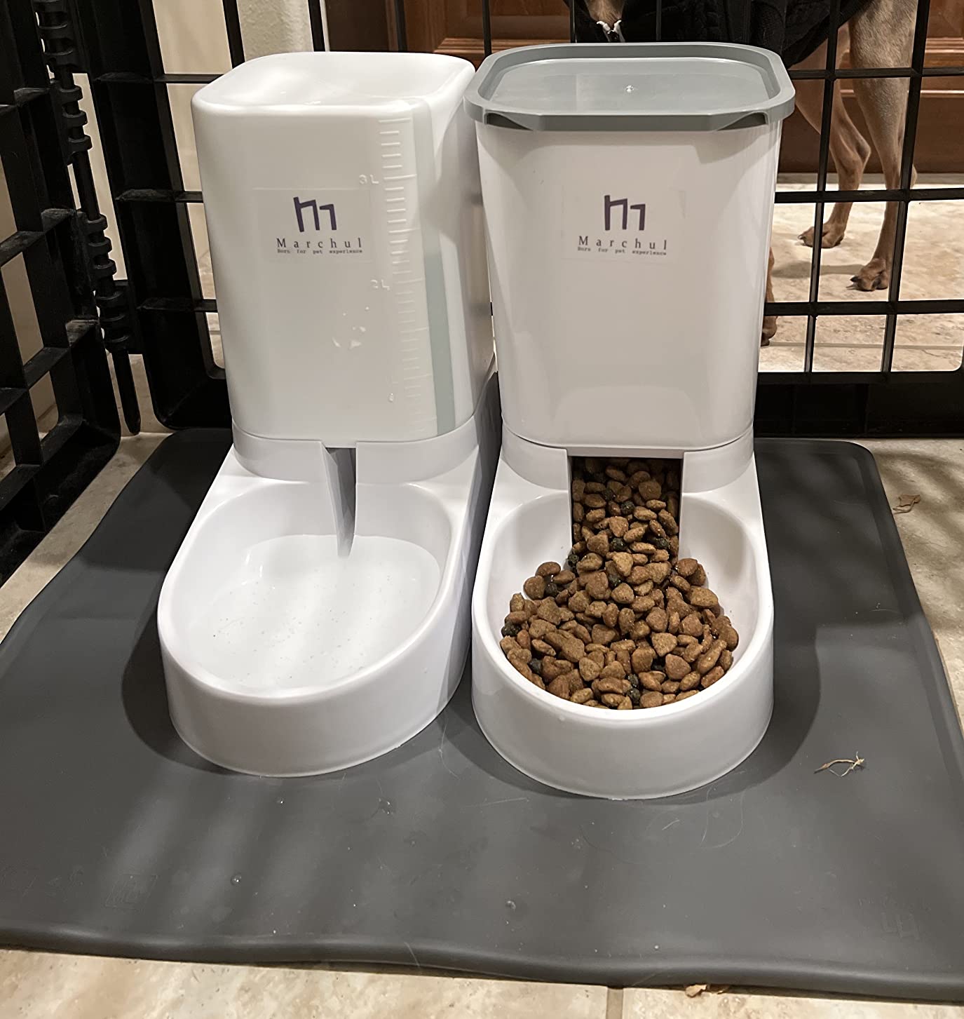 Marchul set distributore cibo e acqua 2,1 kg tappetino